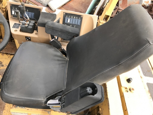 CATERPILLAR 950F2 นำเข้าตรงจากญี่ปุ่น รถสวย ราคาไม่แพงครับ