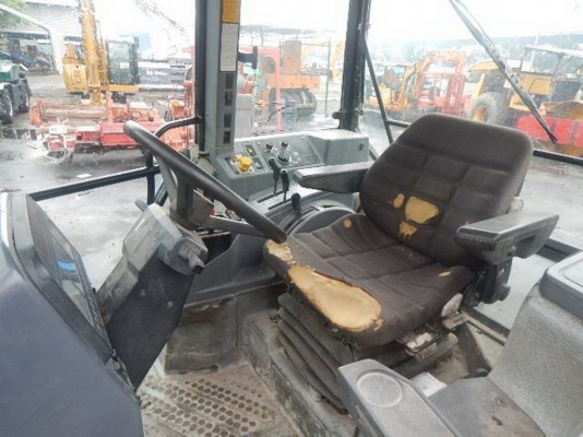 ขาย Ford 6640 2เพลา เพลาคาราโล่ เก่านอก 590000 บาท โทร. 084-5424150 เน้นโทรคับ id line: rapinzat