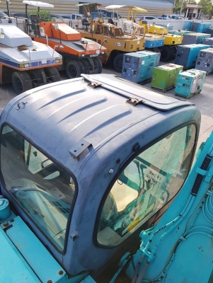 KOBELCO SK135SR-1ES#YY04 จากญี่ปุ่น ปี2006 รถถึงไทยแล้วครับ 092-929-9942 ธีรเทพครับ