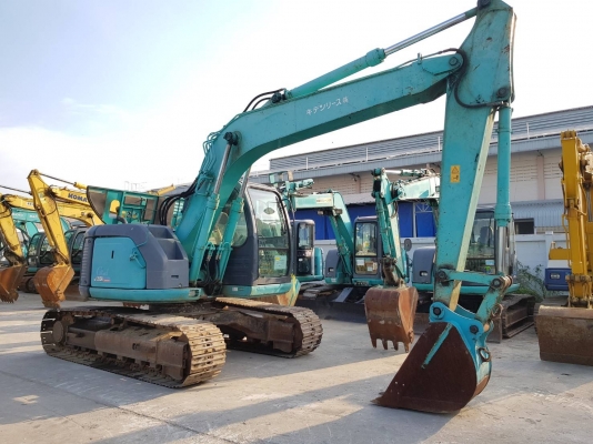 KOBELCO SK135SR-1ES#YY04 จากญี่ปุ่น ปี2006 รถถึงไทยแล้วครับ 092-929-9942 ธีรเทพครับ