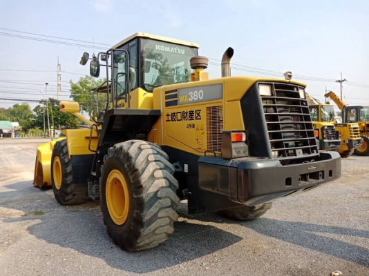 โปรโมชั่นครบรอบ 5ปี ขายถูก KOMATSU WA380-5 สภาพสวย นำเข้าจากญี่ปุ่น โทร.090-986-2521 อ๊อบ