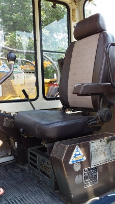 ต้องการขายรถขุดยี่ห้อ KOMATSU-PC120-3รถนอกนำเข้าจากญี่ปุ่น