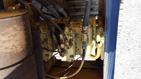 ต้องการขายรถขุดยี่ห้อ KOMATSU-PC120-3รถนอกนำเข้าจากญี่ปุ่น