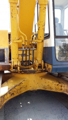 ต้องการขายรถขุดยี่ห้อ KOMATSU-PC120-3รถนอกนำเข้าจากญี่ปุ่น