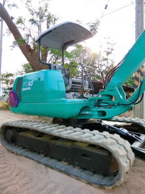 KOMATSU 40-7 ขนาดPC-40 <มีVDOให้ชม>รถเก่านอกมีเอกสารอินวอย☎️ติดต่อ 085-5632278 <ราคาต่อรองได้>