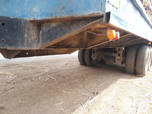 เทเลอร์ขนอ้อยใหญ่สภาพพร้อมใช้ เทเลอร์ขนอ้อยใหญ่สภาพพร้อมใช้