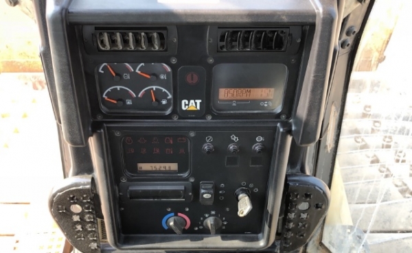 ขายรถดันดิน CAT D6N ปี 2008 นำเข้าเองจากญี่ปุ่น สภาพสวยพร้อมใช้ มีVDOการทำงานครับ