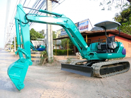 KOMATSU 40-7 ขนาดPC-40 <มีVDOให้ชม>รถเก่านอกมีเอกสารอินวอย☎️ติดต่อ 085-5632278 <ราคาต่อรองได้>