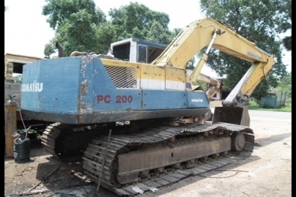 แมคโคร PC 200 รุ่น 3 สภาพสวยๆ