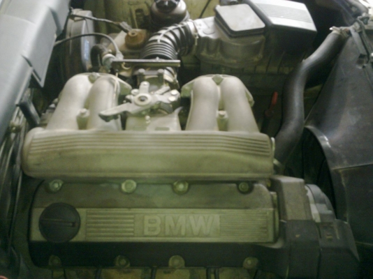 รถบ้าน Bmw ปี1990 สีขาวเครื่องเดิม สภาพดีมาก ราคาต่อรองได้ รถบ้าน Bmw ปี1990 สีขาวเครื่องเดิม สภาพดีมาก ราคาต่อรองได้
