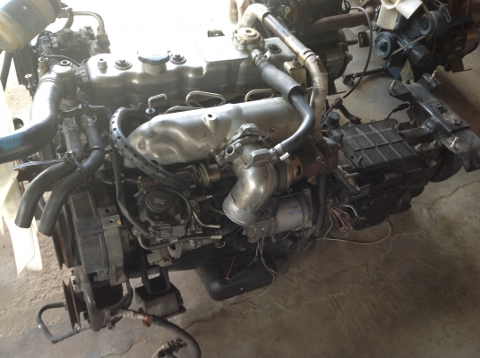 ขายเครื่อง ISUZU เก่าญี่ปุ่นรุ่น 4JG2. 3100 cc พร้อมเกียร์ สภาพสวยมากยังไม่เคยใช้งานในไทย