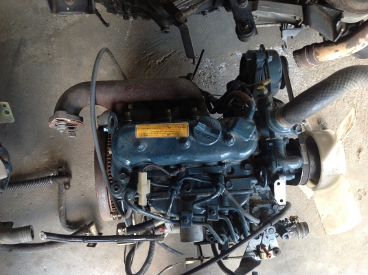 ขายเครื่อง 3 สูบเก่าญี่ปุ่นยี่ห้อ คูโบต้า รุ่น D662 ขนาด 17 แรงม้าสภาพสวยมากๆ