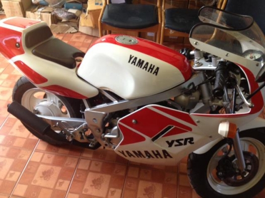 ขาย YAMAHA YSR50 cc สีขาว-แดง 40,000 บาท ขาย YAMAHA YSR50 cc สีขาว-แดง 40,000 บาท