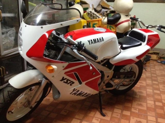 ขาย YAMAHA YSR50 cc สีขาว-แดง 40,000 บาท ขาย YAMAHA YSR50 cc สีขาว-แดง 40,000 บาท