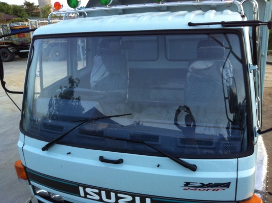 ISUZU ร็อกกี้ 240 นางฟ้า 2เพลา ดั้ม