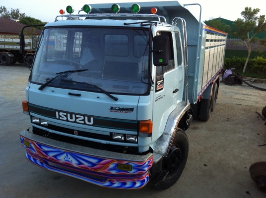 ISUZU ร็อกกี้ 240 นางฟ้า 2เพลา ดั้ม