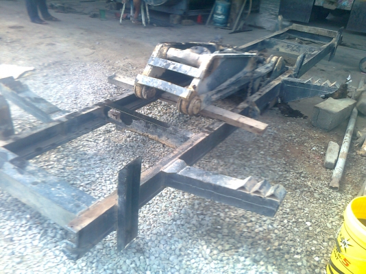ขาย กระบะเหล็กดัมพ์ 10 ล้อ ยาว 6 เมตร อุปกรณ์ครบชุด
