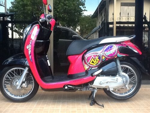 HONDA SCOOPY I ตัวใหม่ล่าสุด(ไฟฝัง)สภาพป้ายแดง