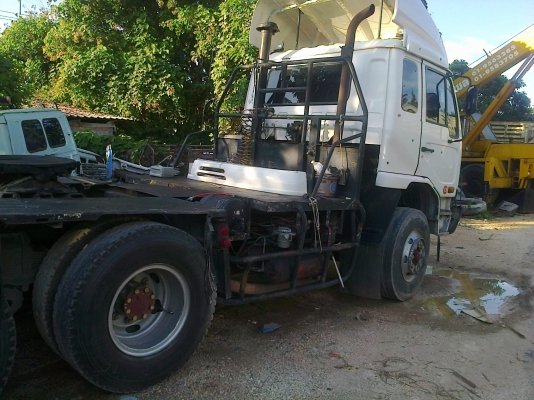 (หลุดมัดจำ)10ล้อหัวลากCW41 เครื่องPE6 -T (เทอร์โบ)260แรง วางหัว454 ....