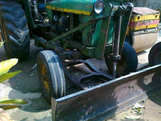 ขายรถไถ จอนห์เดียร์ 2130 ขายรถไถ จอนห์เดียร์ 2130