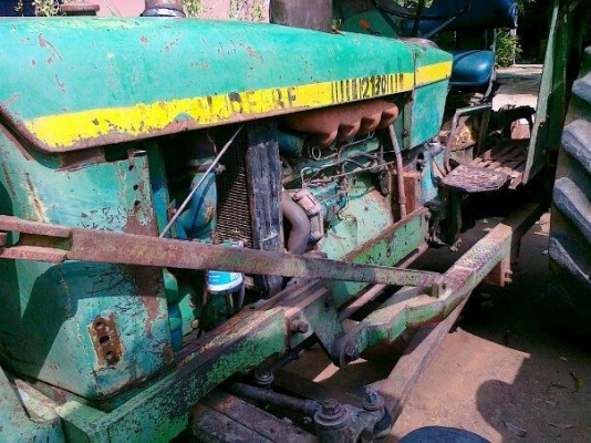 ขายรถไถ จอนห์เดียร์ 2130 ขายรถไถ จอนห์เดียร์ 2130