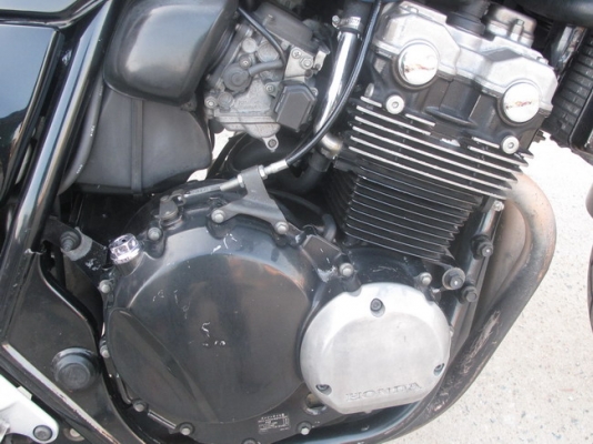 ขาย CB SF400 เทค1 ปี2001 ทะเบียนพร้อมโอน