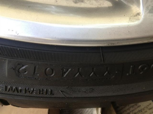 ขายล้อแม็กพร้อมยาง NISSAN FAIRLADY ขอบ 19