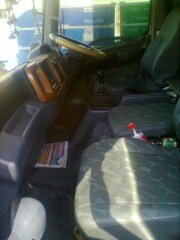 ขายรถ6ล้อตู้10บาน HINO FC 150แรง ยาว5.50เมตร ปี48พร้อมใช้งานครับ