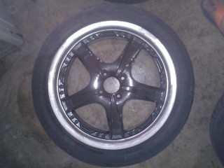 ขายแม็ก17*4/100--1วง