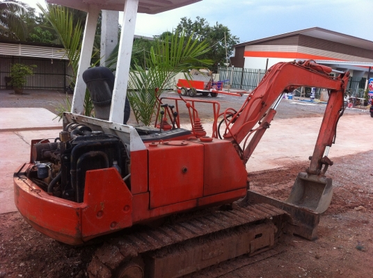ขายKOMATSU PC30-6 ราคา 280000 โคราช