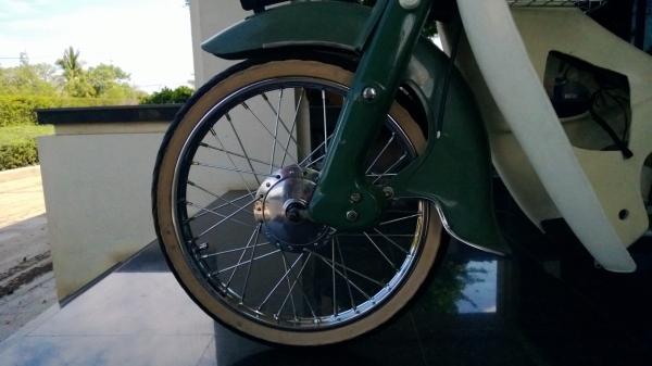 ขาย C-100 สภาพดี 17,500 ขาย C-100 สภาพดี 17,500