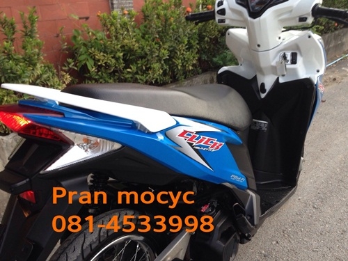 honda click125i สีน้ำเงินขาว ปี2555