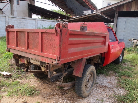 ขายรถดั้ม Mitsubishi เฉินหลง ปี23 ตามสภาพพร้อมใช้งาน