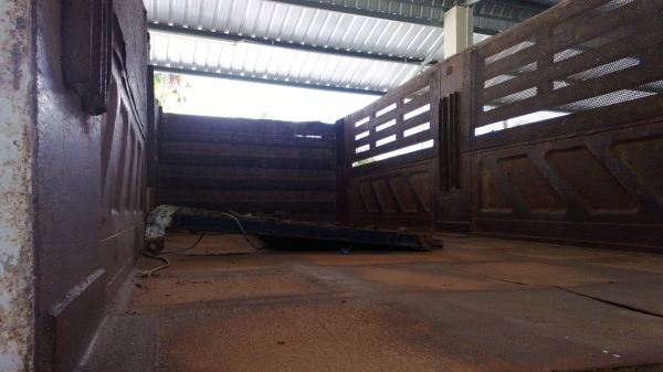 หางลูกพ่วงดั้มสามมิตรปี*45หาง2คานแท้ๆสีไม่ค่อยสวยเท่านั้น(มีฝาท้ายครบ)