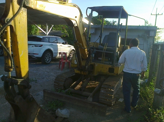 PC30-6 รถสวยใช้ได้ เครื่อง ปั้มแน่นแห้ง เอวแน่น ช่วงล่างสวย