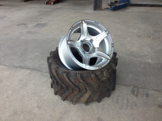 ขายล้อสำหรับทำล้อโต งานสวย แข็งแรง ได้มาตรฐาน ไม่ใช่ล้อATV ขายล้อสำหรับทำล้อโต งานสวย แข็งแรง ได้มาตรฐาน ไม่ใช่ล้อATV