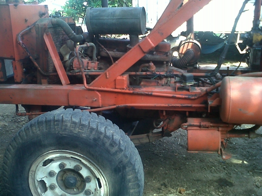 ขายรถคีบ4ล้อ  เครื่อง6BF เกียร์ธรรมดา มือไคเฮงหลี ด่วน