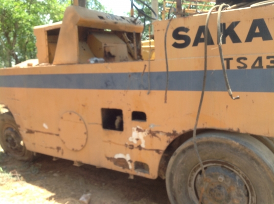 เจ๊อ้อย เเม็คโค รถบทซาไกร โทรเลย0818021463