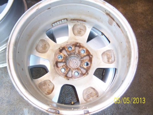 แม็กซ์ ขอบ 16  6รู นิสสันสวยๆ