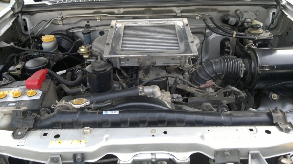 นิสสันฟรอนเทียร์ 4X4 รถครอบครัว 4 ประตู พร้อมลุย