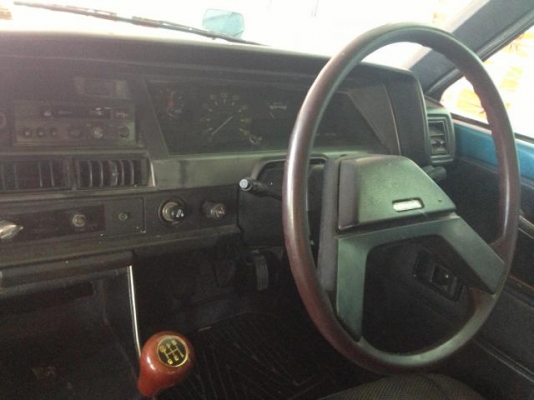 ขาย Toyota ke70 ไฟกลม 42000