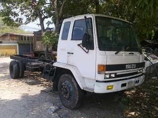 ขายหกล้อ ISUZU ROCKY FTR หัวคัชชียาว 6.30 ยาง900 เครื่องดี คัชชีสวย เอกสารพร้อมโอน