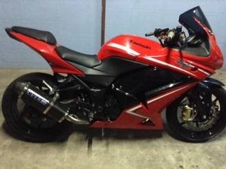 ขาย ninja 250 สีแดง ปี 2012 พร้อมของแต่ง