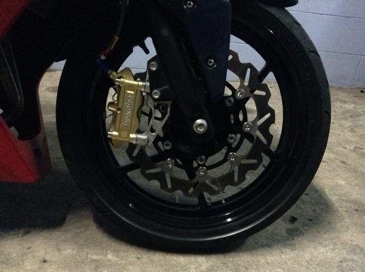 ขาย ninja 250 สีแดง ปี 2012 พร้อมของแต่ง