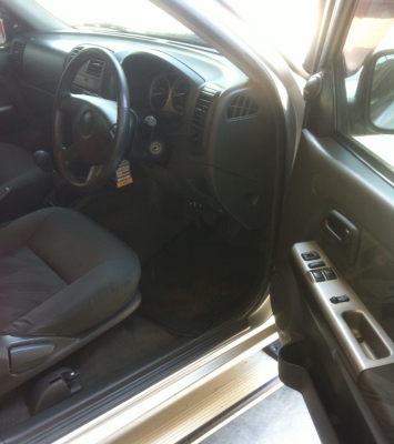 CHEV COLORADO 2.5 CAB หลังคาแครี่บอย ปี 05