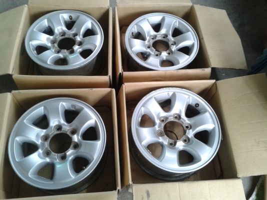 ขายแม็กนิสสันฟรอนเทียเดิมๆ