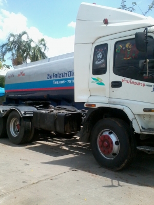 ขายหัวลาก320ปี48พร้อมหางน้ำมัน60000ลิตร