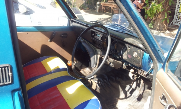 ขาย มาสด้า สี่ขอ ห้าเกียร์ สวยๆ  ครับ