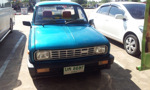 ขาย มาสด้า สี่ขอ ห้าเกียร์ สวยๆ  ครับ