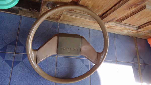 ขายพวงมาลัยดัสสัน720